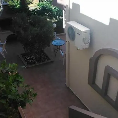 Fotoula Apts